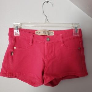 Beverly Jeans Pink Shorts